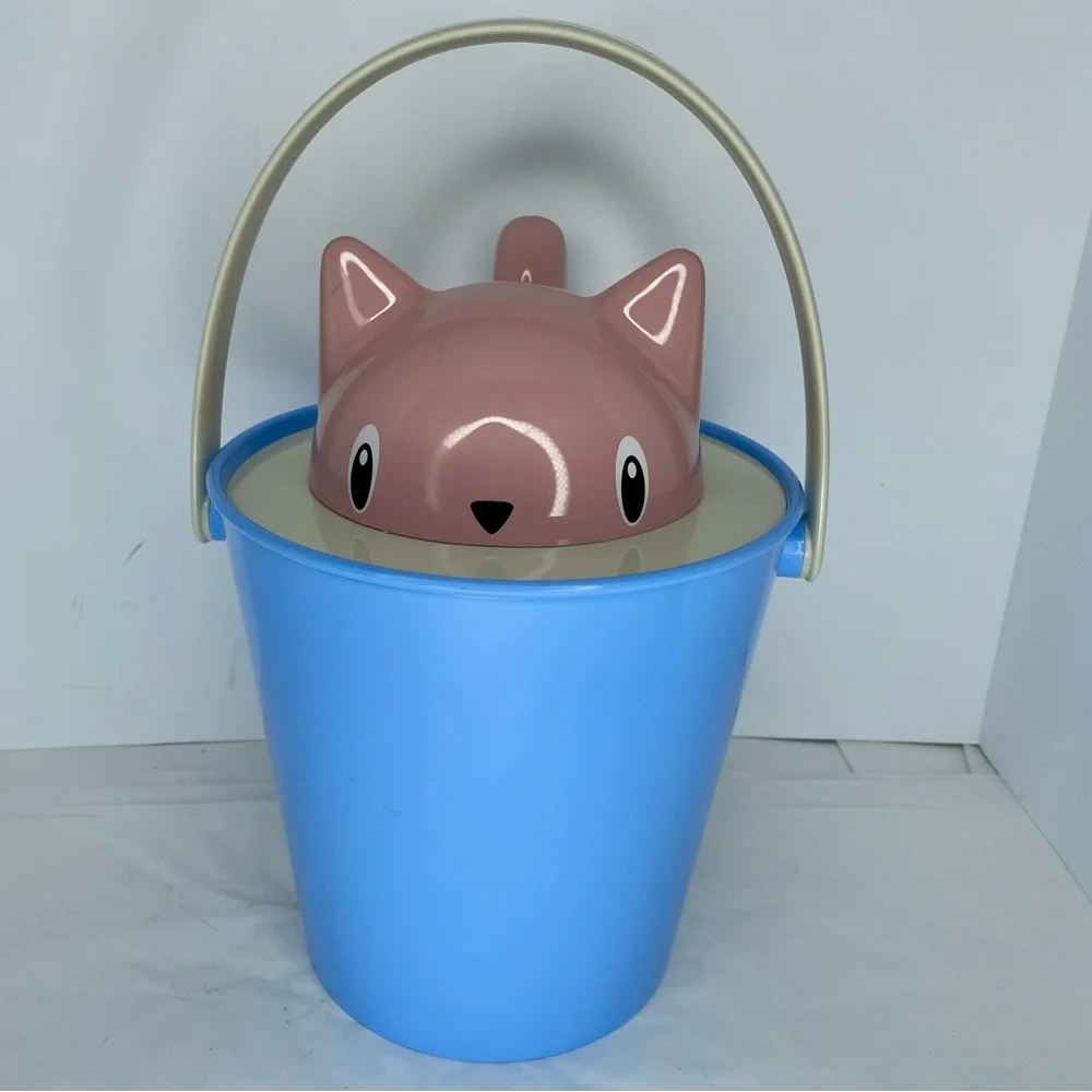 Stefano Giavannoni United Pets Pink Cat Blue Storage Container With Lid & Scoop